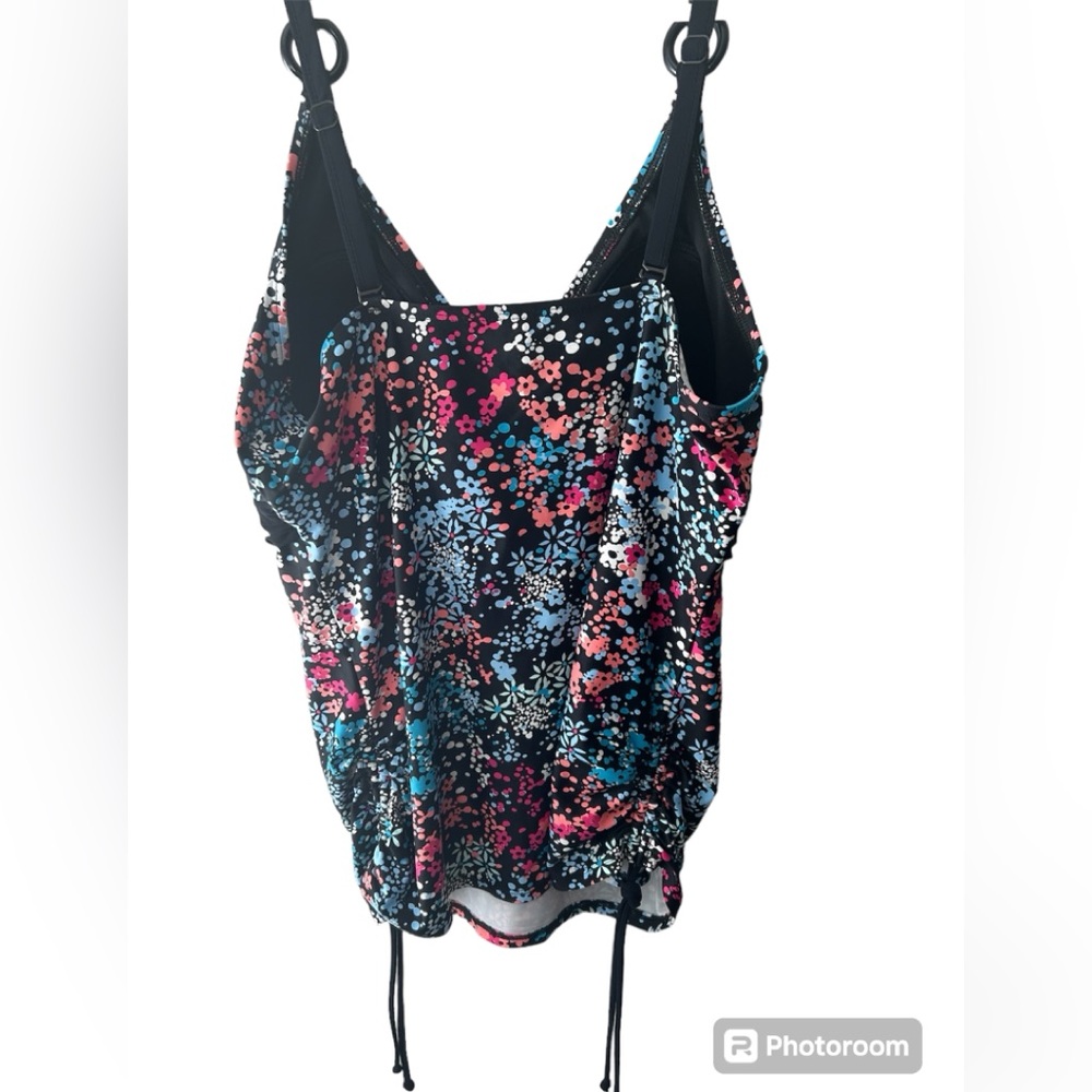 Tankini - Picture 2 of 6